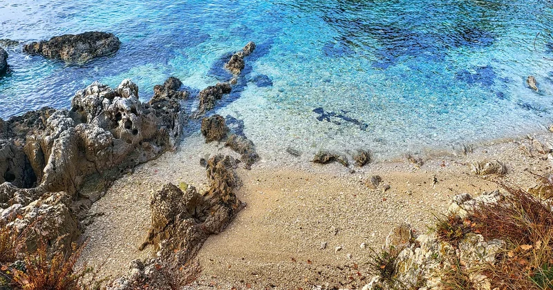 Les trois plages qui valent vraiment le détour (et les pièges à éviter)